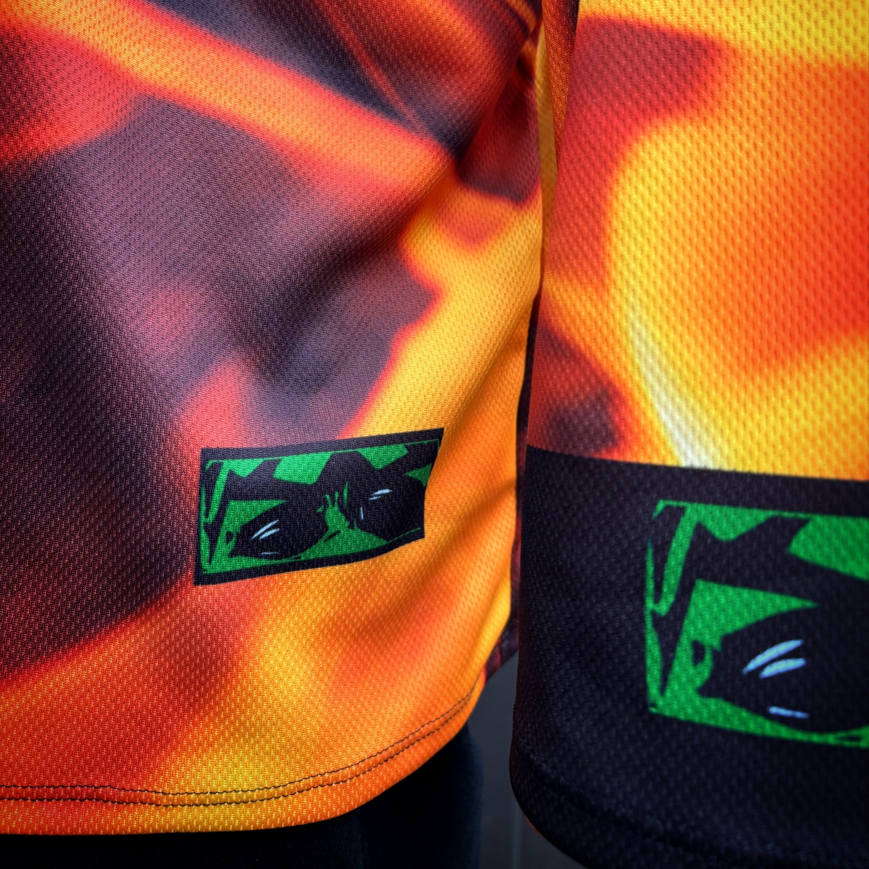OVERSIZE BURNING SERIOUS HOCKEY JERSEY