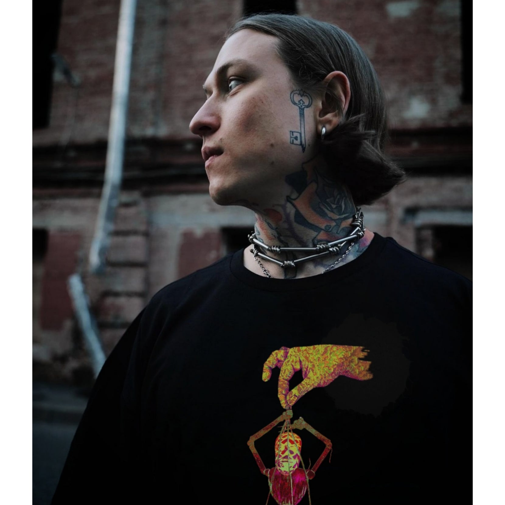 OVERSIZE HEAVY WEIGHT NO SLAVE OF AUTHORITYS T -Shirt