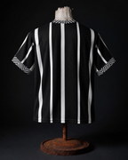 REBEL LINES SCHWARZ RELAXED FIT UNISEX TRIKOT
