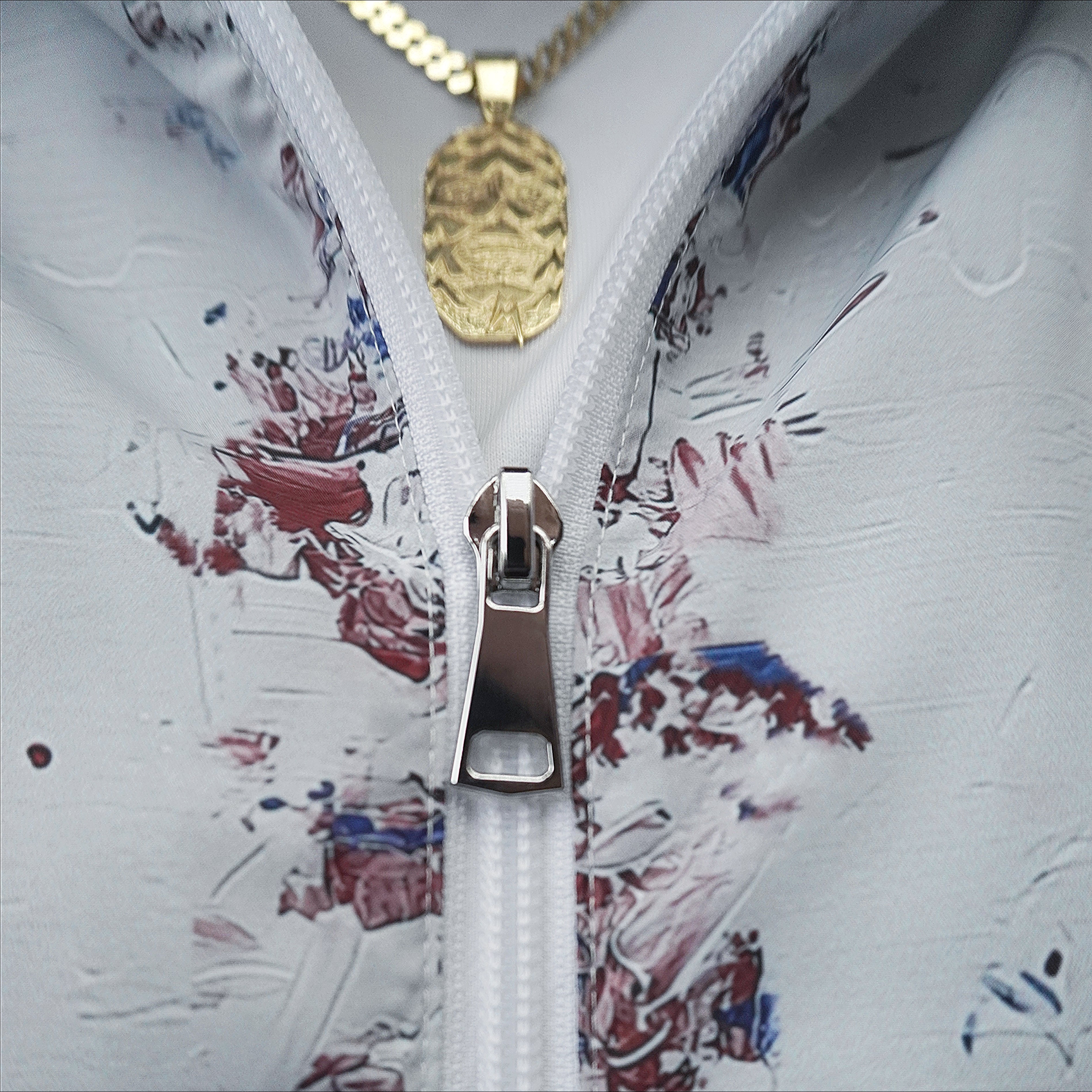 UNISEX WOUNDED ICONOCLAST WINDBREAKER