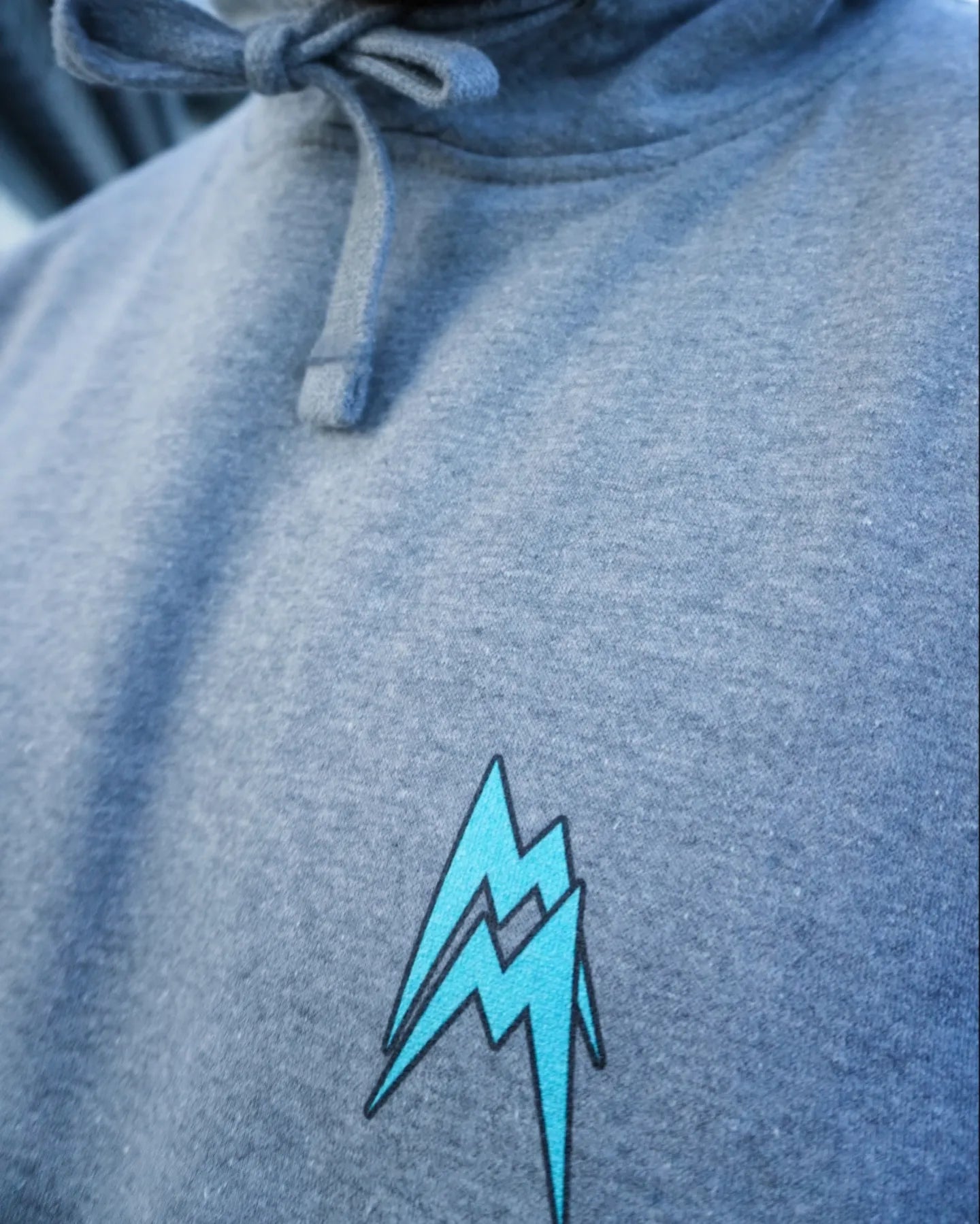 Unisex - Mainey Hoodie / Back Printed Logo Tricolor /