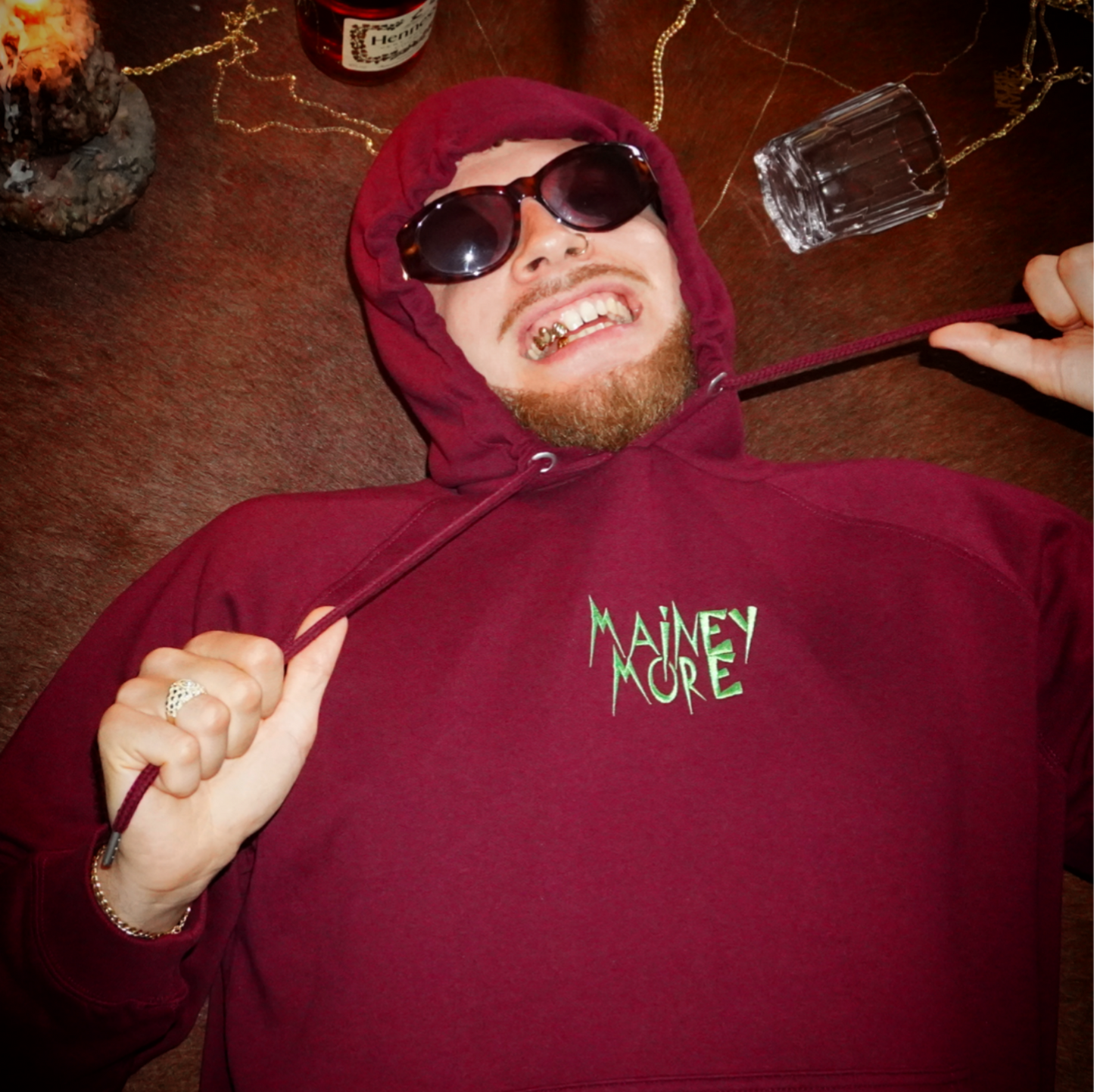 Unisex Mainey Hoodie / Bordeaux / Embroidery Light Green /